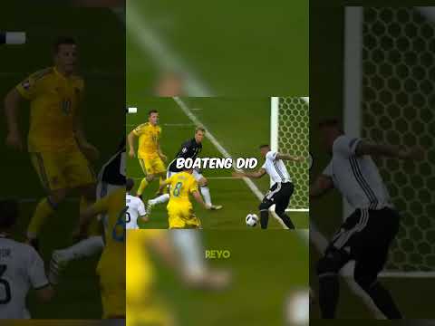 Football saves that broke the laws of physics 😱