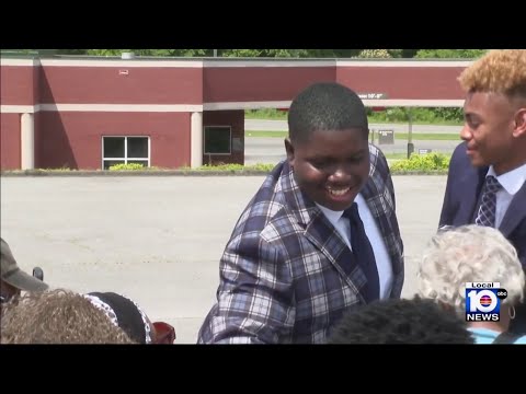 YouTube video thumbnail: 18-Year-Old Runs for Mayor in Alabama