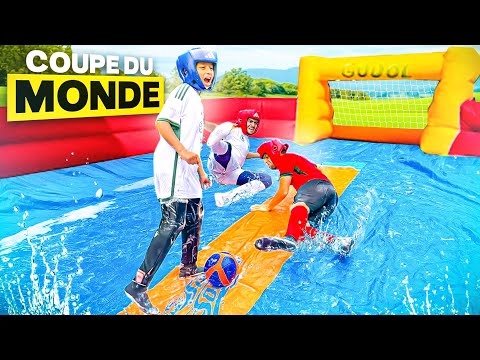 BATAILLE DE GLISSADE XXL – QUI SERA LE ROI DU SLIP N SLIDE ? 👑💧