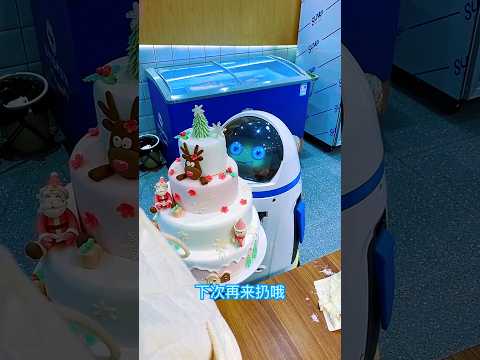 Didi ruined all my small cakes, then I bought an expensive cake for her ๐๐