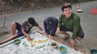 Haciendo una alfombra tradicion de la semana santa 🎚