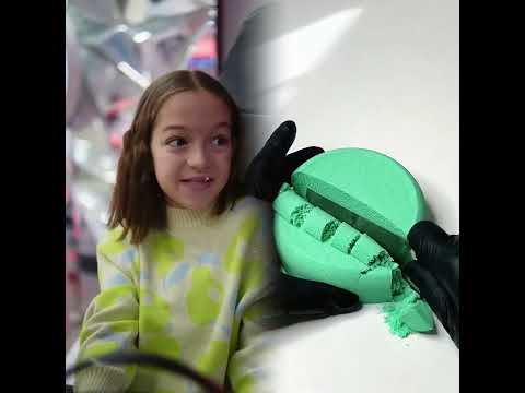 VR Club Anvio: Mom knows the secret to keeping all kids happy! #cdm #vr #vranvio