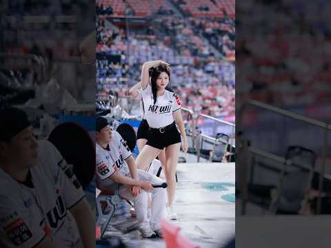 20250422 호영레이블 - up (김정원 치어리더)