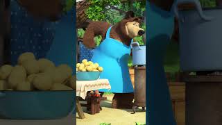 ¿Qué está cocinando el oso? 🐻🥞 #Shorts #MashayelOsoCastellano #Alacazadelasopa #cartoon #kids