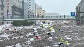 8 minutes ago, Chaos in China! Half the city in Henan was swept by severe floods