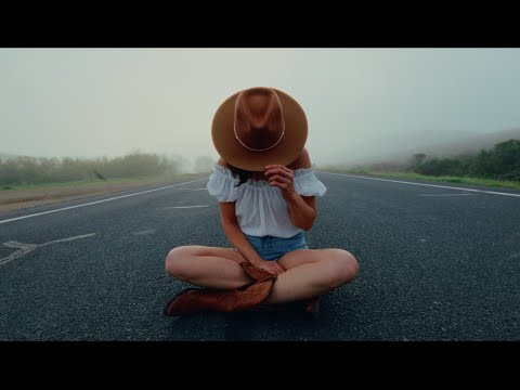 Rainy Eyes - Misty Mama (Official Music Video)