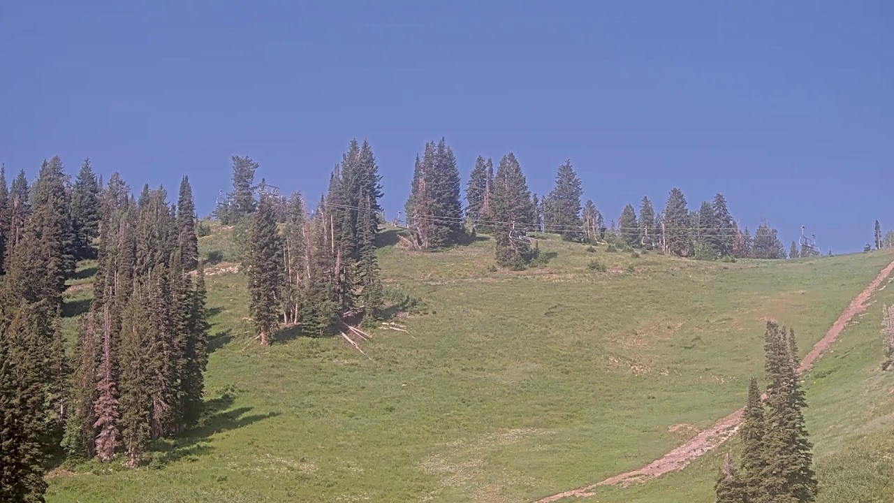 Sunshine Bowl, Solitude