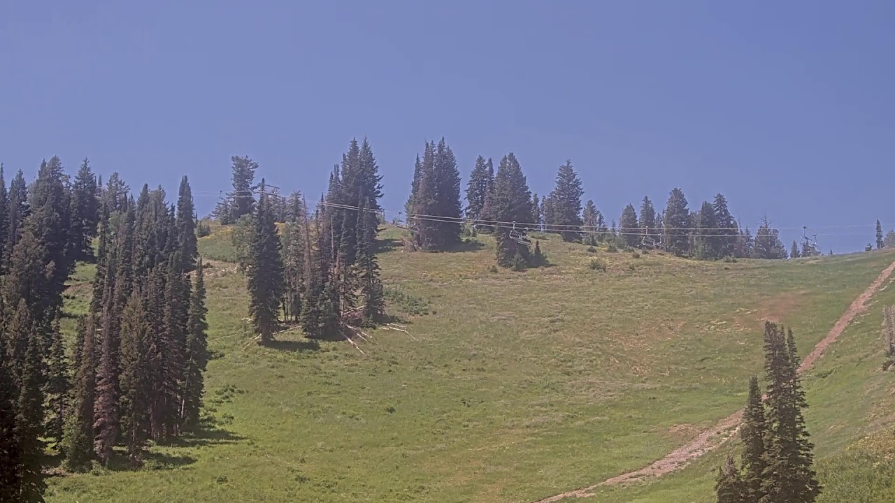 Sunshine Bowl, Solitude