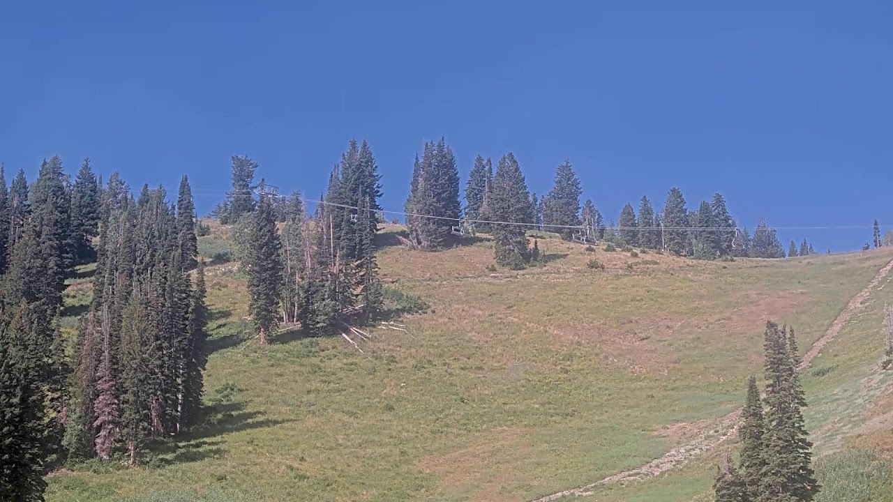 Sunshine Bowl, Solitude