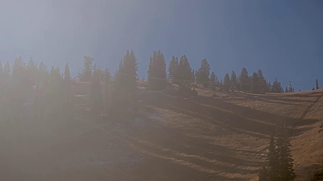 Sunshine Bowl, Solitude