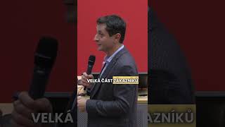 Radek Hrachovec 🙌 Zákaznické základny u konkurenčních firem se od sebe málokdy liší. #digisemestr