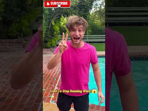 ๐ฑ๐ฑ#shorts #funny #challenge ๐ฑ๐ฑLast To Stop #Running Wins!๐ฑ