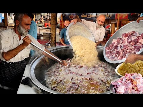 80 YEARS OLD MAN MAKING HUGE DELICIOUS KABULI PULAO | THE GIANT MEAT KABULI PULAO RECIPE