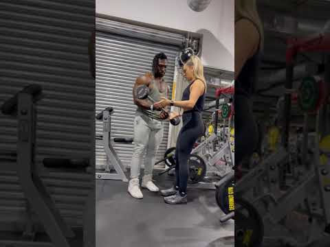 How to bicep curl