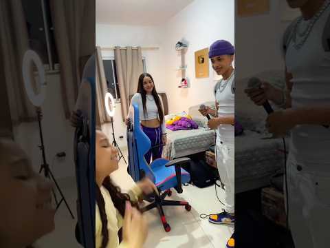 ELA FEZ UMA SERENATA DE AMOR !! Guilherme Lima