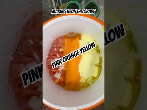 no one tryna drink grape 😭✌️ #gatorade #football #sports