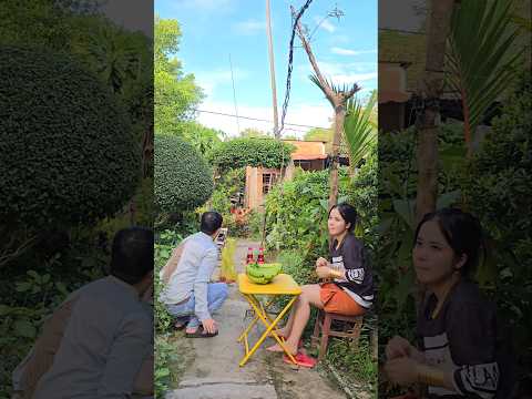 She is very smart 😋🤣 funny couple 😁🥰#funny #shorts #couple