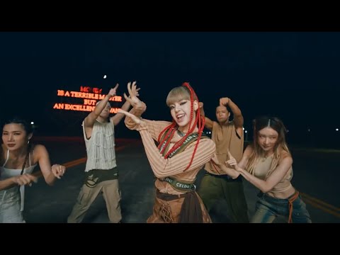 LISAMONEYEXCLUSIVEPERFORMANCEVIDEOREACTION!!!MONEYLALISALISA