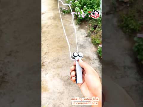 स्पाइडर-मैन वाला खिलौना बनाएं | coolest toy #shorts