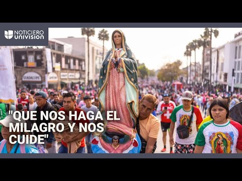 Migrantes llegan a la Basílica de Guadalupe y le ruegan a la Virgen que los ayude a llegar a EEUU