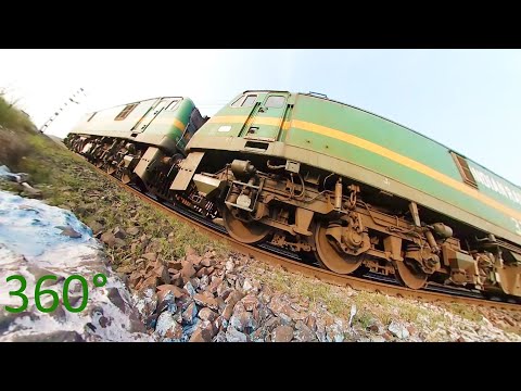 WAG-9 Loco hauling wagons 360 VR Video | Indian Railways