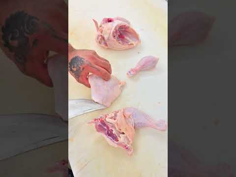 Proper way to Breakdown a chicken #dalstrong #butcher #chef #chickendishes #chicken #dalstrongknives