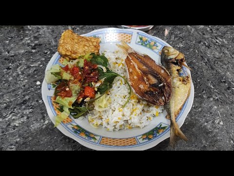 Corn Rice with Salted Fish | Nasi Jagung Ikan Asin menu Kampung Bikin Lahap