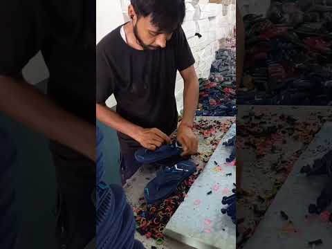 hello  friends dekho kaise chappal me phitaa lagaya jata hai arti kumari chappal factory #shortvideo