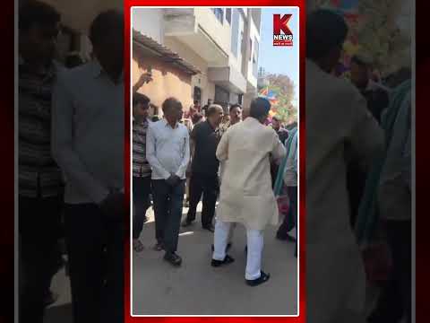शवयात्रा में शामिल होने गये थे पूर्व मंत्री, करने लगे आपस में हाथापाई K News India