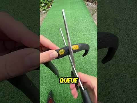 Il transforme un faux serpent en objet complètement fou 😱🐍💧 #shorts #shortvideo