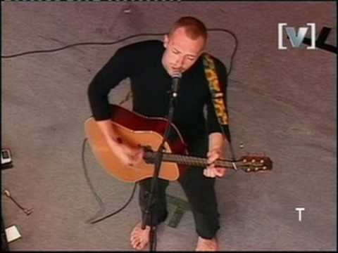 coldplay performing spies at the big day out 2001