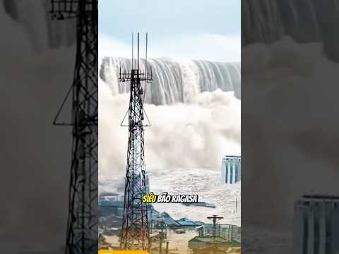 Đài Loan: siêu bão Ragasa đã làm hồ chứa bị vỡ, nước lũ dâng cao cuốn trôi cầu và nhiều phương tiện
