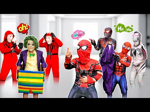 Buổi Picnic Bất Ổn Và Kế Hoạch Của Team Spiderman !! || Small Family TV