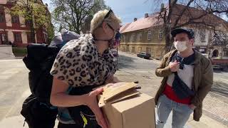 Video. Přes Polabí! Adéla jde na Sněžku