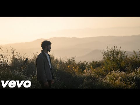 Munn - two lost souls (Official Lyric Video)