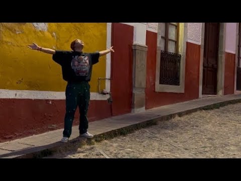 La comida callejera de Guanajuato, la casa de mi abuelo y el arte urbano de este pueblo es FENOMENAL