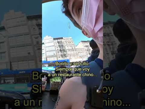 Chinos hablan sobre mi tatuaje pero yo les entiendo