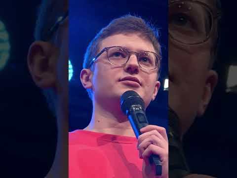 Christoph Fritz - Entscheidungsschwäche #kabarett #kabarettist #standupcomedy #schwarzerhumor #tod