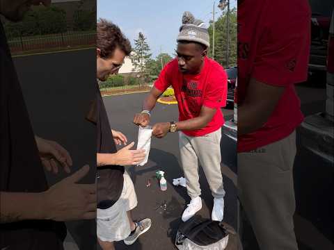 Kenny Brooks pulled up on some painters in Detroit to sell them his cleaning products 🤦🏾‍♂️😂🤣