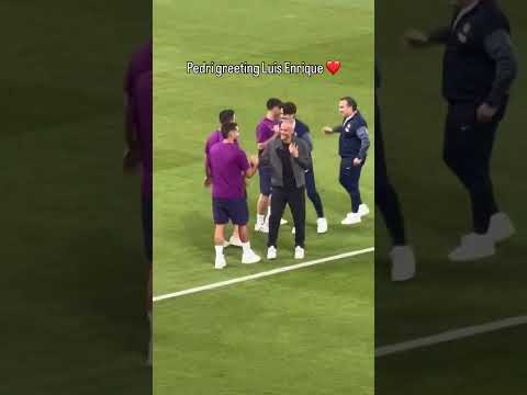 🫶لاعبينا مع مدربنا السابق لويس انريكي برشلونة  luis enrique greeting Barcelona players