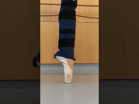 Pirouette practice with Ballet Dancer Claudia Garcia | Intermezzo Ambassadors