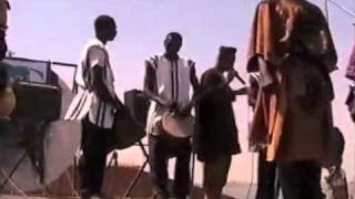Les Balanzans de Ségou "bri bri codjo" (live festival sur le Niger 2009)