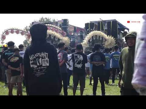 Suasana Lapangan Karnaval Sound Horeg Muncar kirab budaya Suro an Tembokrejo Banyuwangi 2025