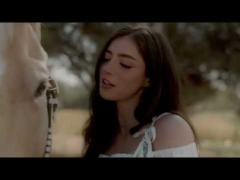 Chrissy Costanza - If Looks Could Kill (Official Music Video)