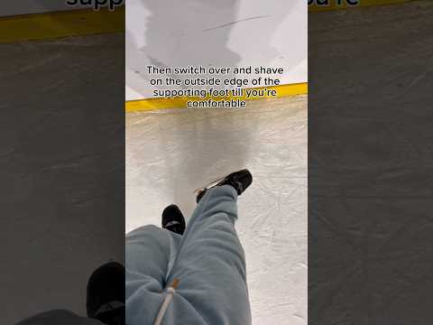 Quick easy way to learn the hockey stop on ice #iceskating #skate #skating #hockey #figureskating