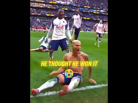 Richarlison Thought He Won 😁