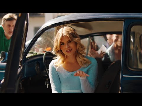 Laura - Plus de problèmes (Clip officiel)