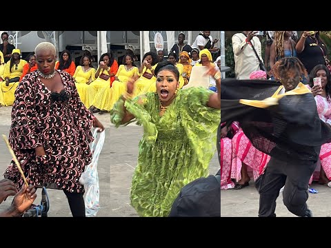 Defanté Sabar bou metti Barra Mbaye entre Ndeye Gueye et Oumou Sow - Ooh c'est chaud