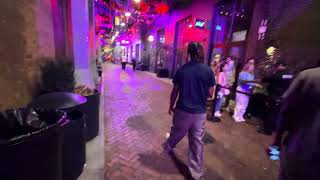 PARKERS ALLEY IN #DOWNTOWNDETROIT #NIGHTLIFE #BEAUTIFULPLACES 