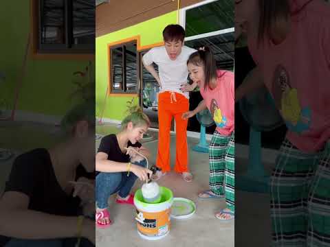 สีเขียวเหนียวทรัพย์ว่าซ่านน #funny